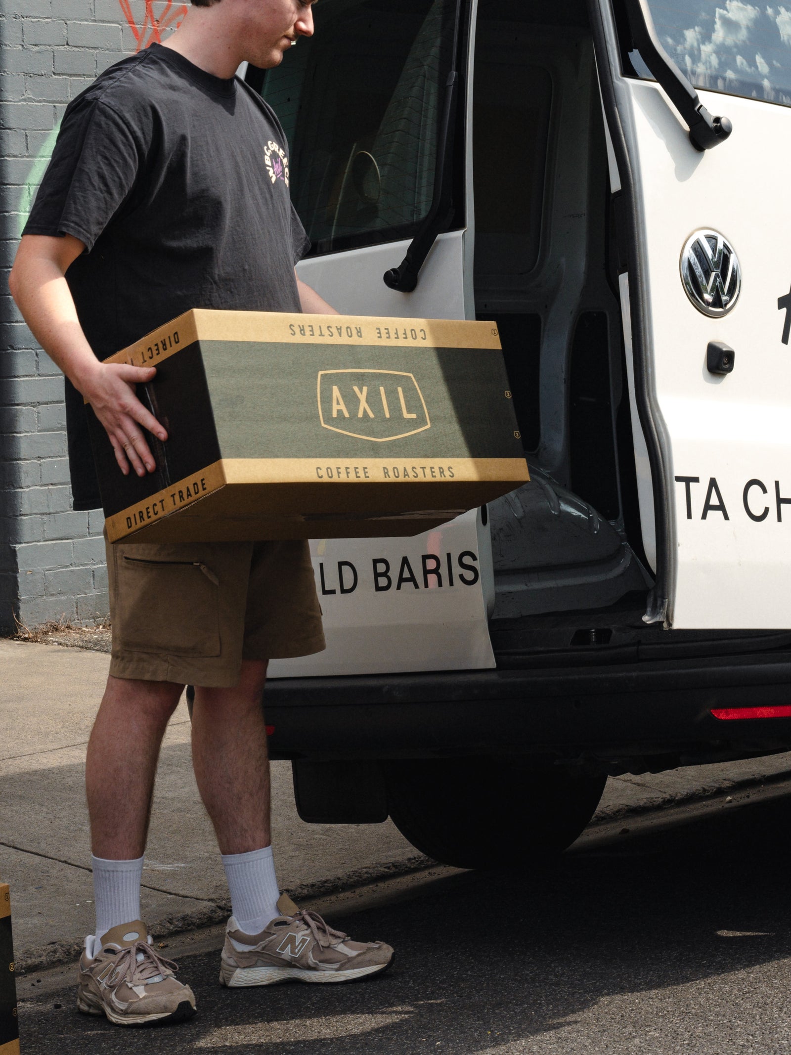 Axil Coffees Updates: Holiday Roastery Closure, Delivery Despatch Dates and In-Store Trading Hours